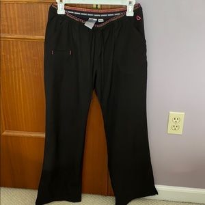 Black scrub pants